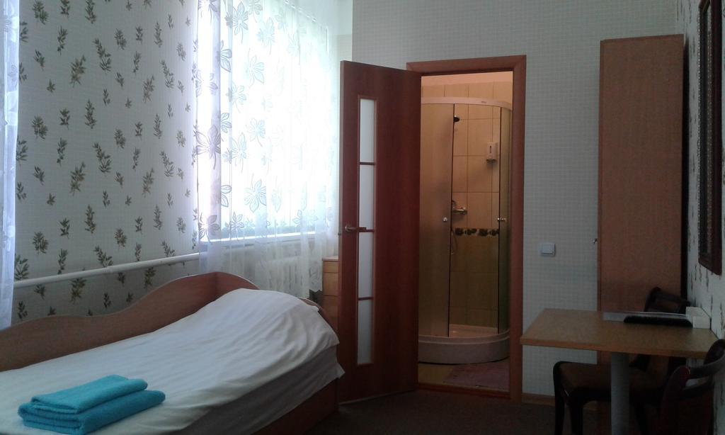 Viesu Maja Ezerkalns Hotel Krāslava Buitenkant foto