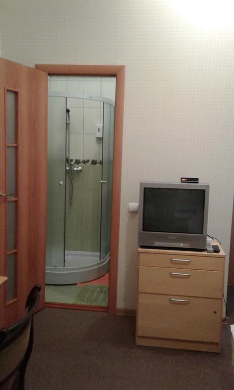 Viesu Maja Ezerkalns Hotel Krāslava Buitenkant foto